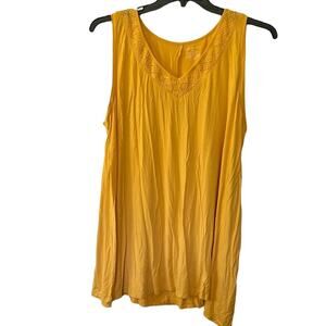 Lane Bryant Yellow Detailed V-Neck Long Tank Top